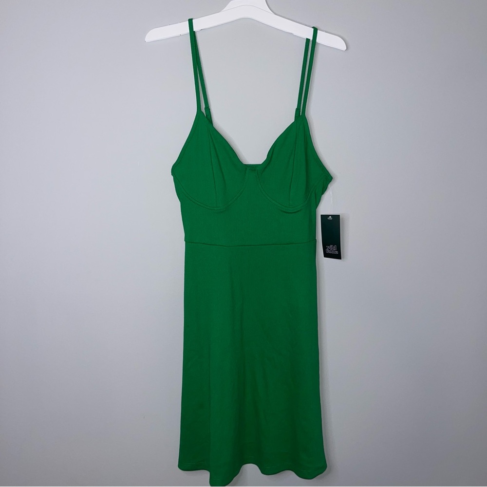 NWT Wild Fable Vibrant Green Knit Dress Medium